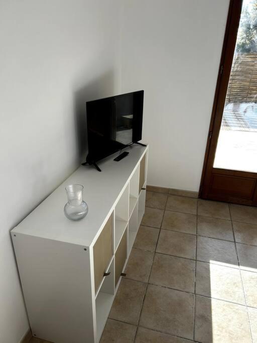 Superbe Appartement Dans Un Mas Nîmes Eksteriør billede